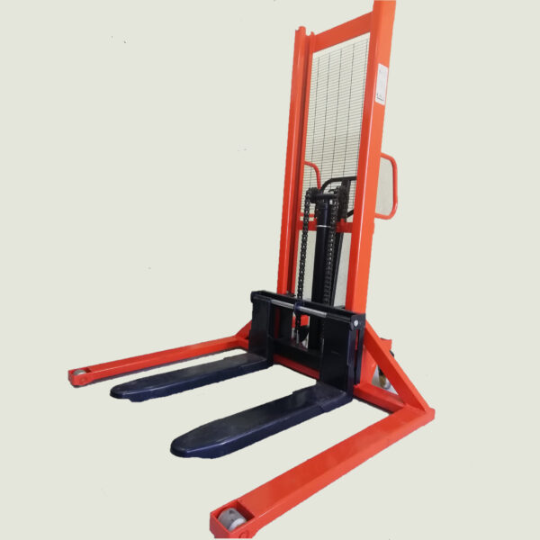 Apilador hidra. extra ancho 1 ton. a 1.6m Mod. 59