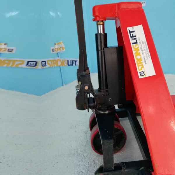 Patín tijera electrico 1 ton. 21"x48"altura max. 80cm Mod. 37